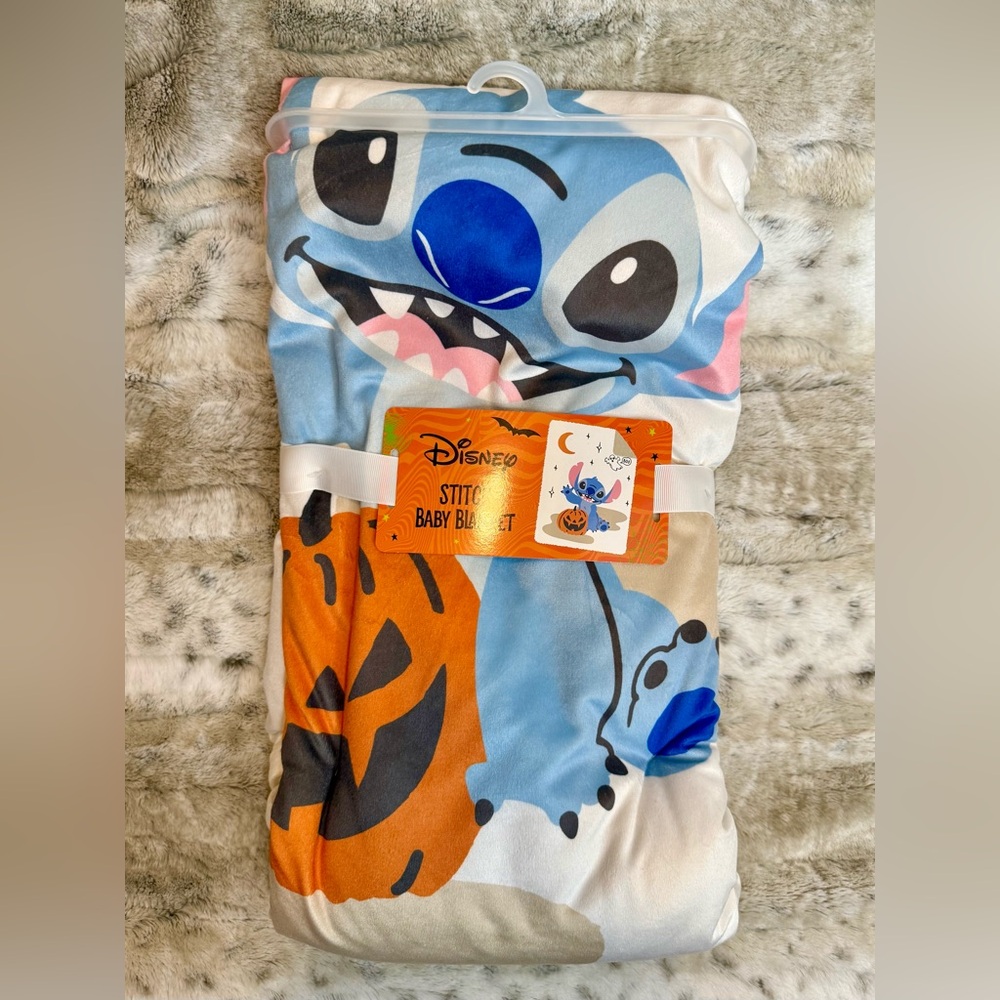 *NWT* Disney Stitch Halloween Baby Blanket 30”x40”